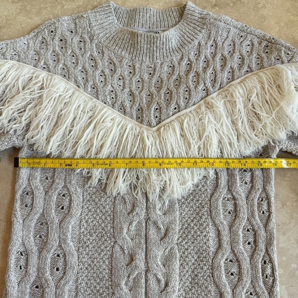 Amur Ulla Fringe Beige Cable Knit Merino Wool Round Neck Womens Size S Pullover - Picture 11 of 16